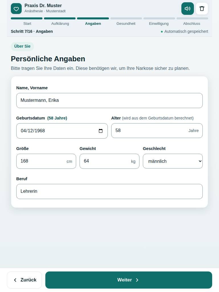 Seite Persönliche Angaben mit Beispieldaten: Name, Geburtsdatum, Größe und Gewicht.